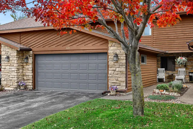 $514,900 | 1025 Lauderdale North, Onalaska, WI 54650