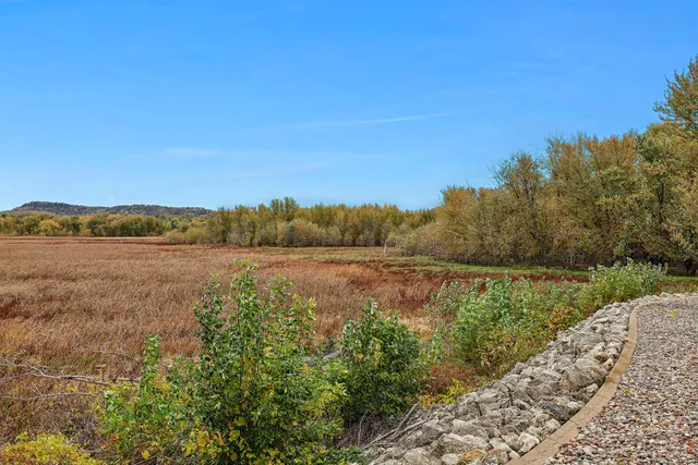 $514,900 | 1025 Lauderdale North, Onalaska, WI 54650