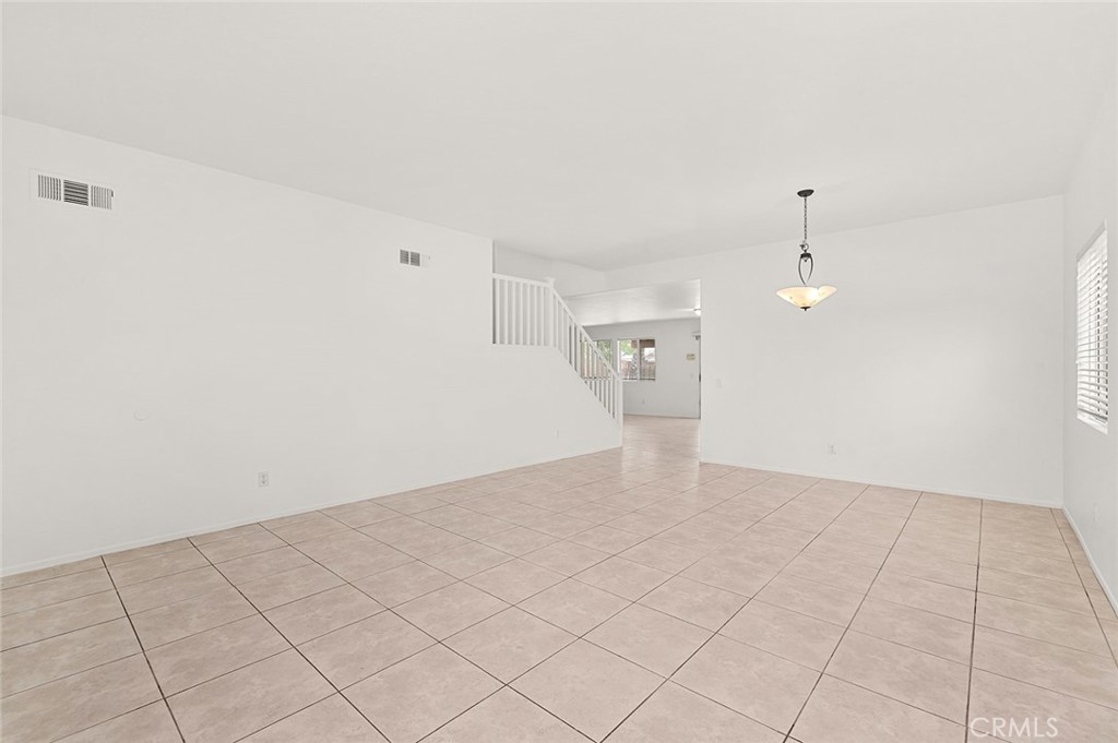 44713 Longfellow Avenue Temecula, CA 92592 - Photo 6 of 52