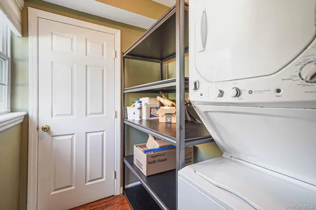 $699,000 | 12 Maple Avenue, East Patchogue, NY 11772