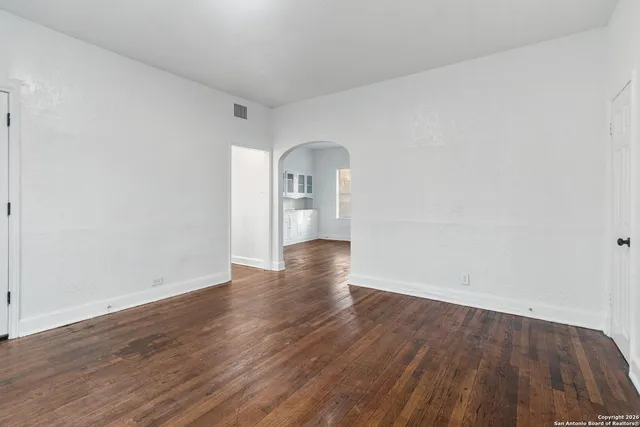 $975 | 1630 West Rosewood Avenue, Unit B, San Antonio, TX 78201