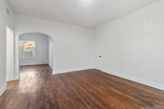 $975 | 1630 West Rosewood Avenue, Unit B, San Antonio, TX 78201