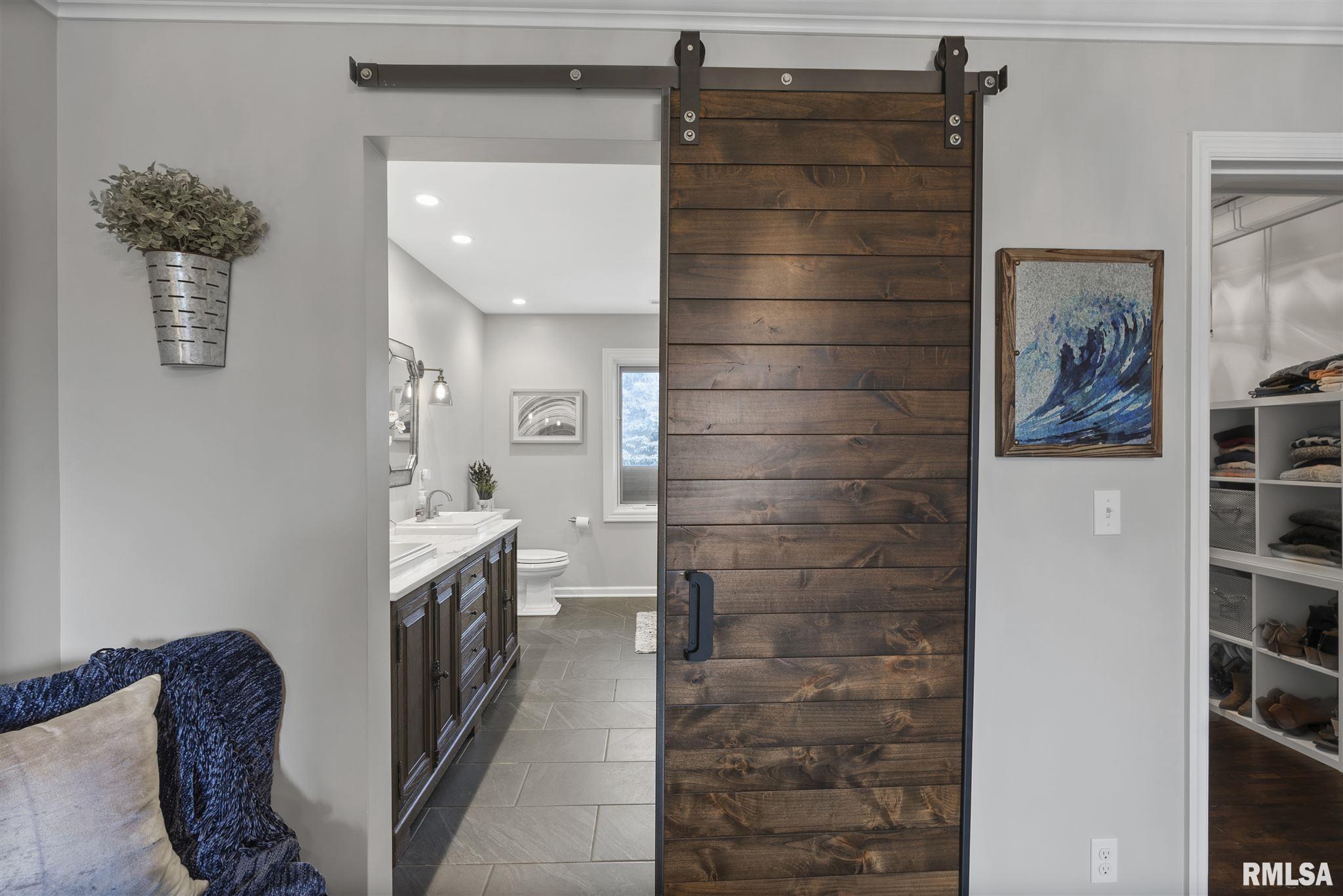 407 West Wolf Road Peoria, IL 61614 - Photo 23 of 42 Gallery Image 23