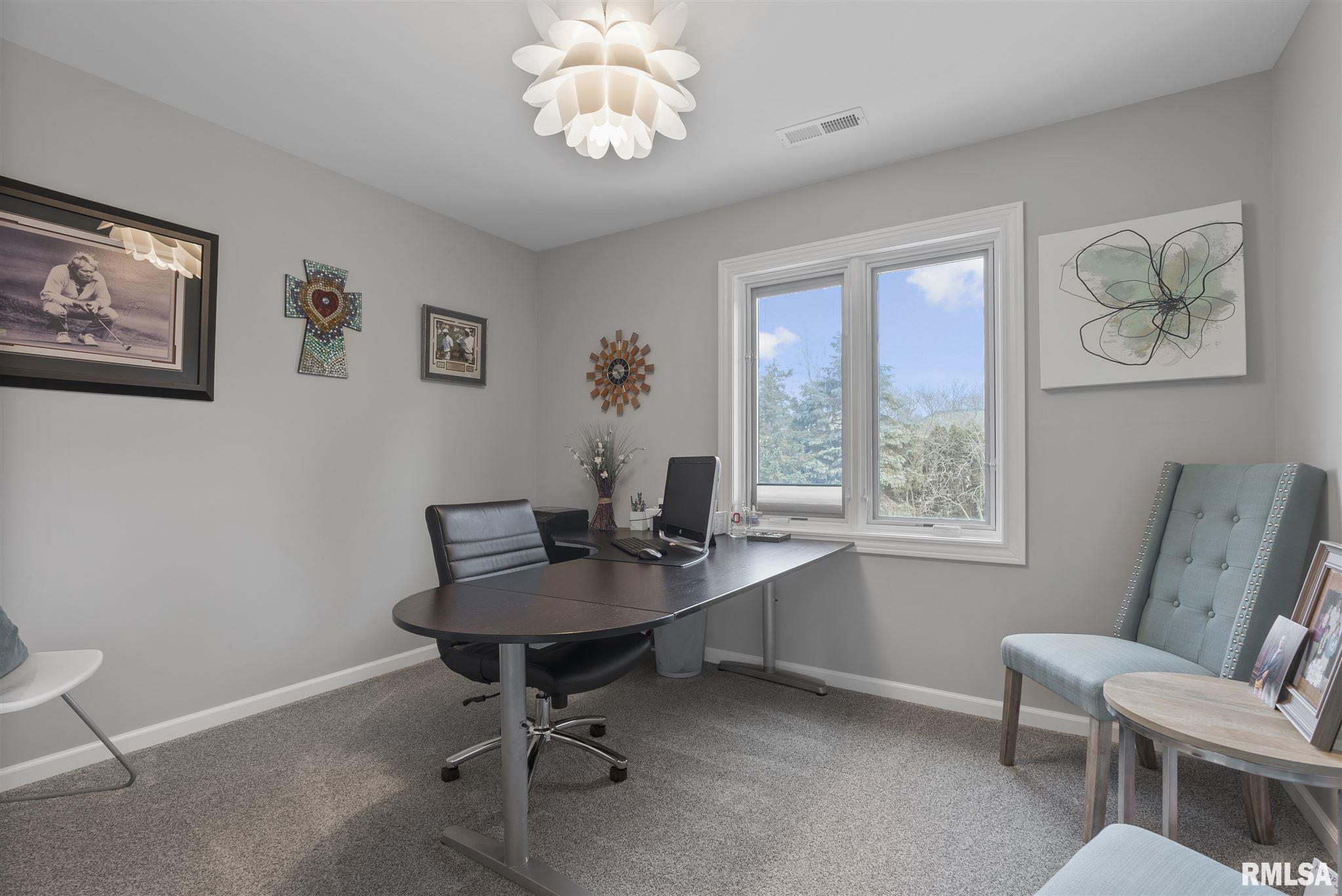 407 West Wolf Road Peoria, IL 61614 - Photo 29 of 42 Gallery Image 29
