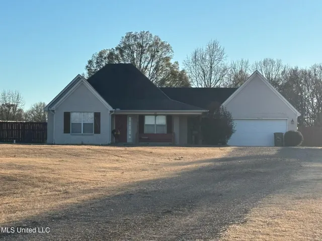 $255,000 | 109 Waverly Circle, Senatobia, MS 38668