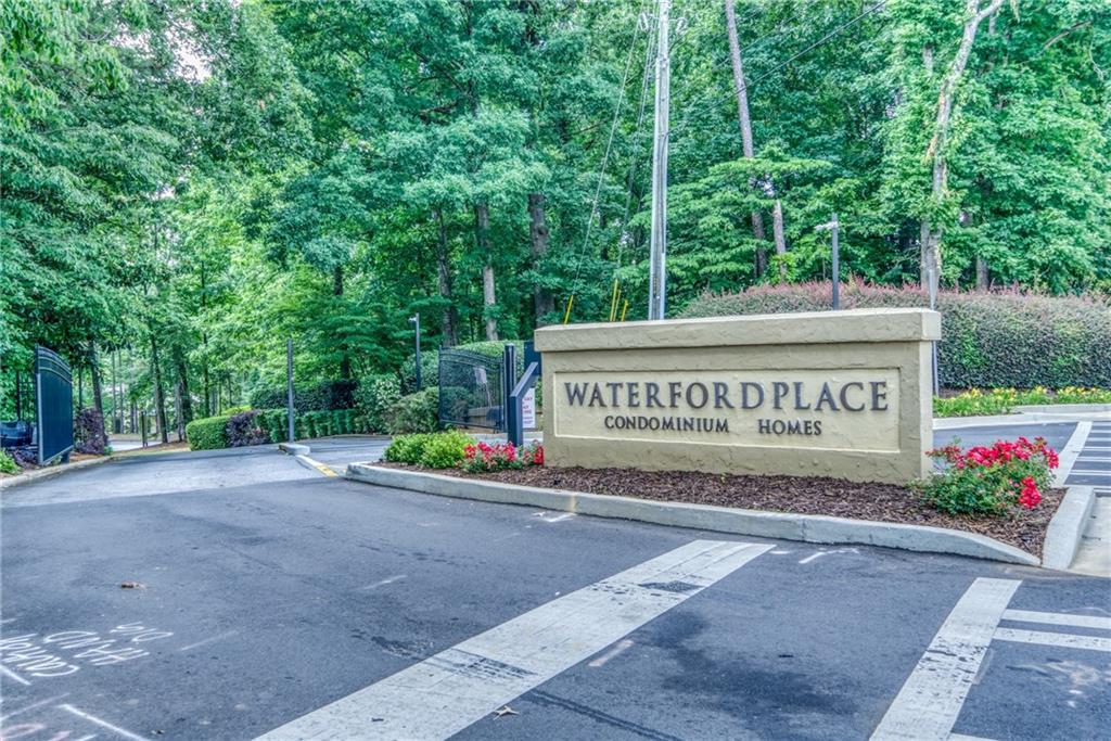 701 Lismore Southeast, Smyrna, GA 30080 Compass