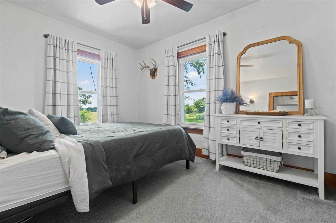 2115 Johnson-Washington Road Southwest Kalona, IA 52247 - Photo 15 of 52 Gallery Image 15