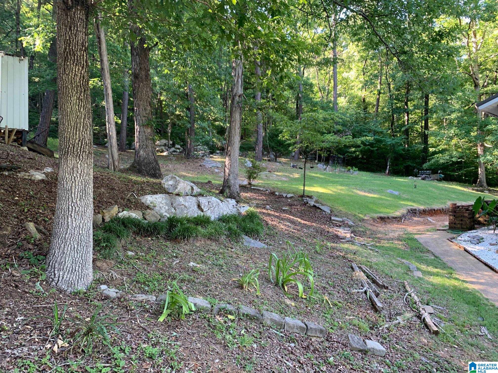 945 Mill Creek Road Warrior, AL 35180 - Photo 18 of 19