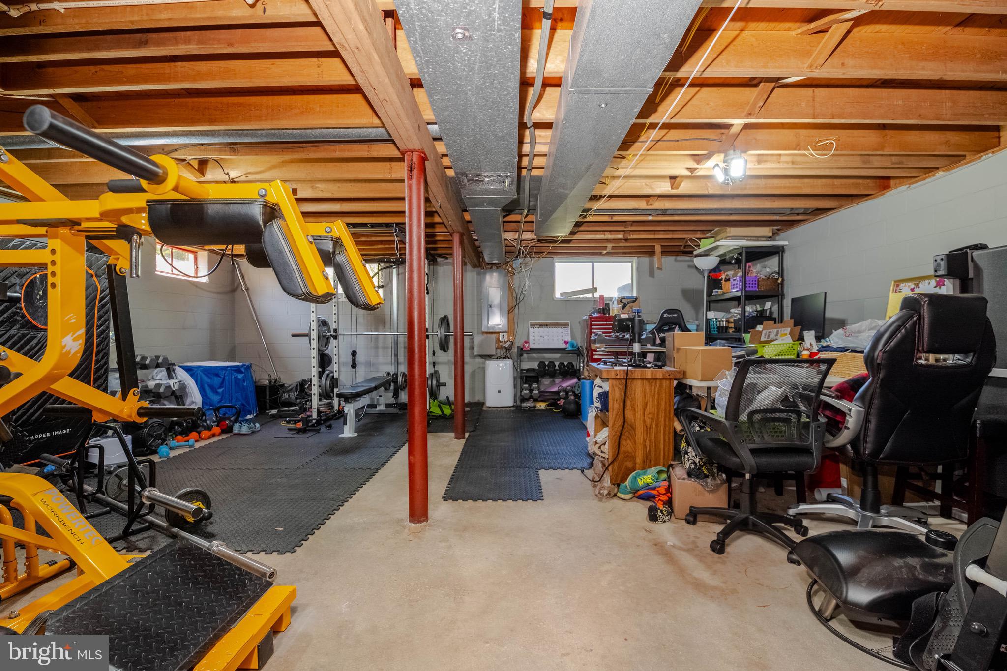 4007 Lee Road Aberdeen, MD 21001 - Photo 34 of 57 a view of a room with gym equipment