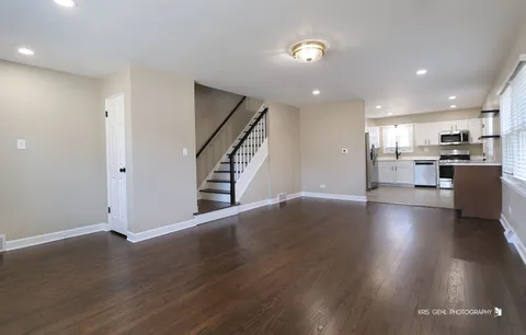 $340,000 | 447 Elmhurst Road, Mount Prospect, IL 60056