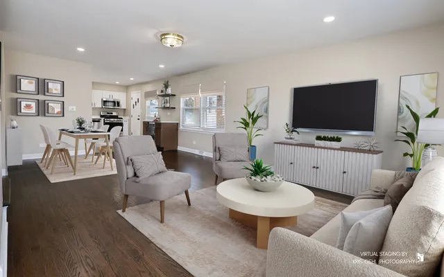 $345,000 | 447 Elmhurst Road, Mount Prospect, IL 60056