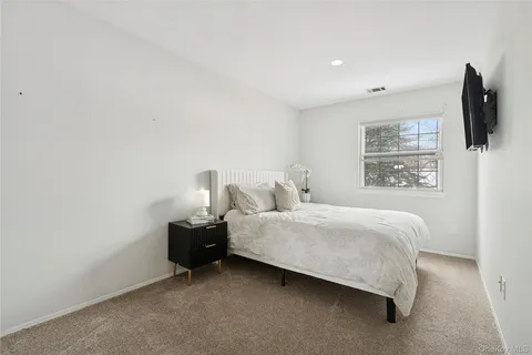 $938,000 | 137 Woodlake Drive West, Woodbury, NY 11797