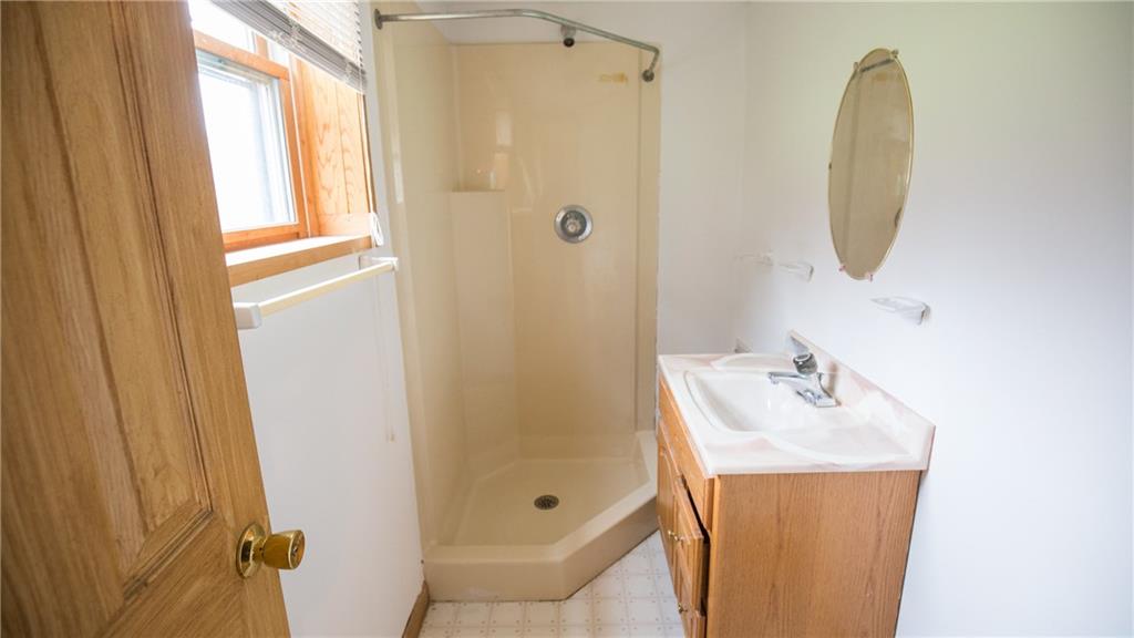 159 Sutherland Road Grove City, PA 16127 - Photo 8 of 20