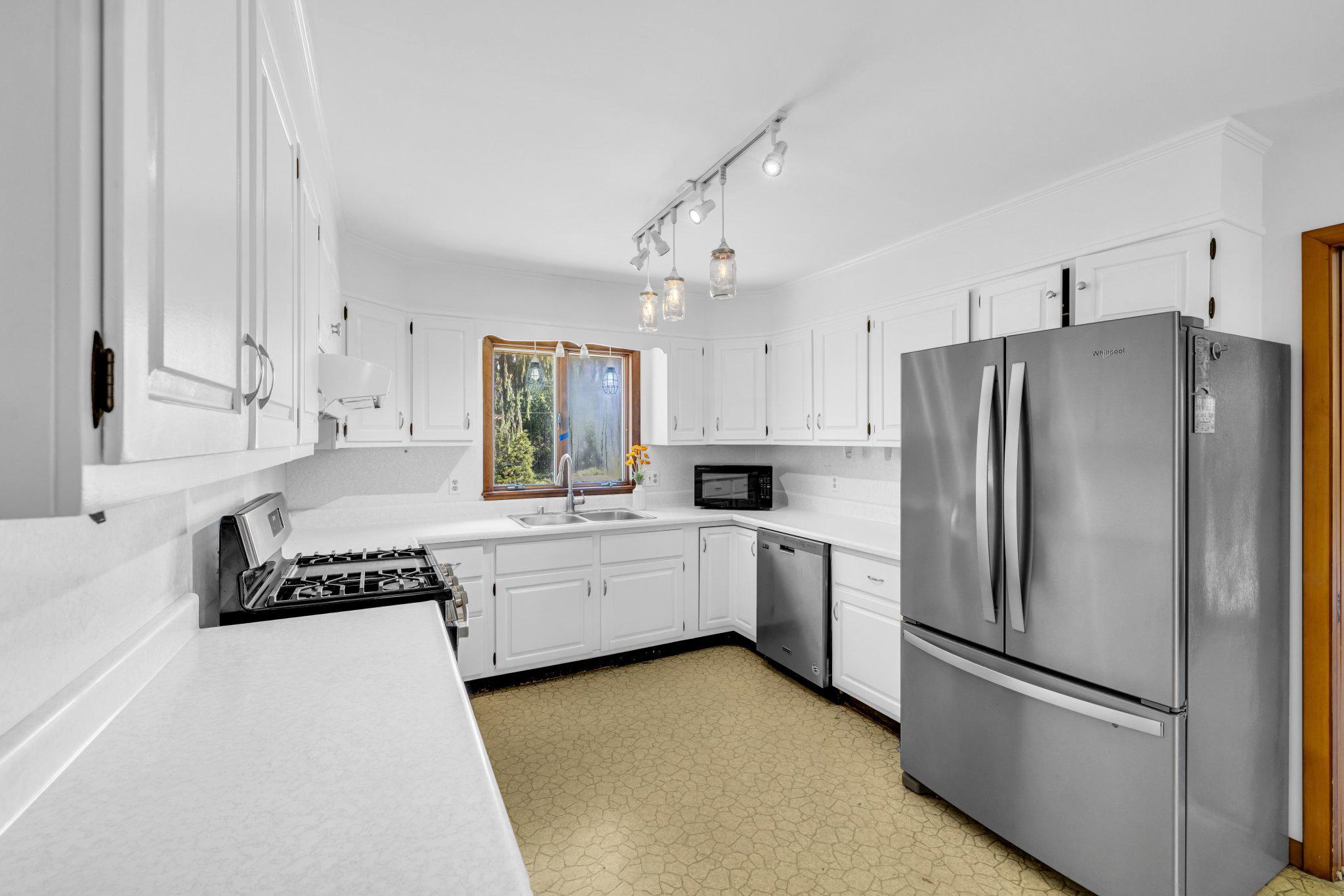 24295 Langford Road Chestertown, MD 21620 - Photo 20 of 73 Stainless Steel Appliances