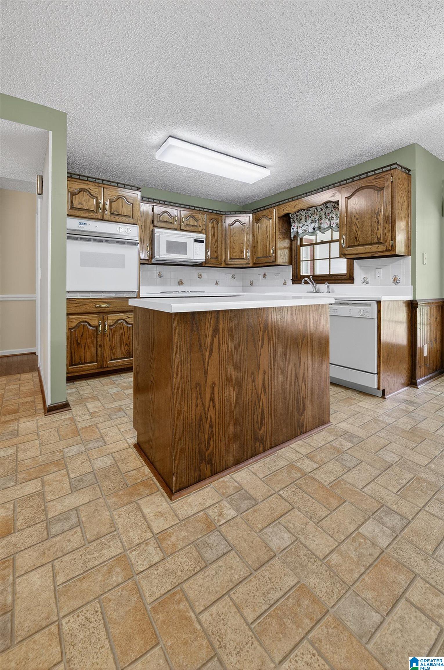 1267 Stillwater Road Anniston, AL 36207 - Photo 14 of 39