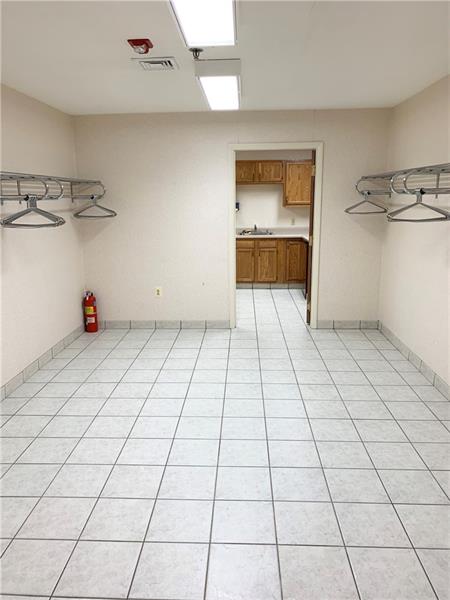 7901 Dollman Road Pittsburgh, PA 15235 - Photo 8 of 10 Coat room off entry
