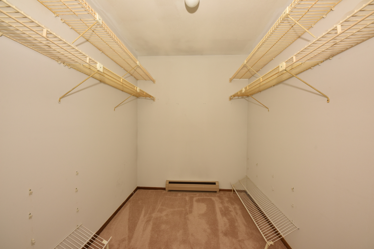 11927 West Appleton Avenue, Unit 6 Milwaukee, WI 53224 - Photo 23 of 38 Photo 35