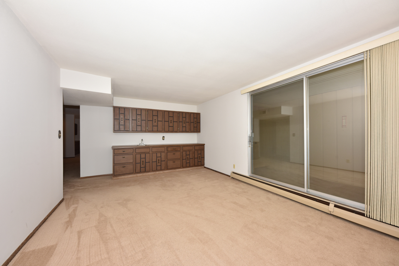 11927 West Appleton Avenue, Unit 6 Milwaukee, WI 53224 - Photo 29 of 38 Photo 26