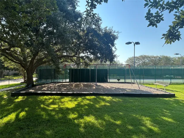 $255,000 | 11522 Sageperry Drive, Houston, TX 77089