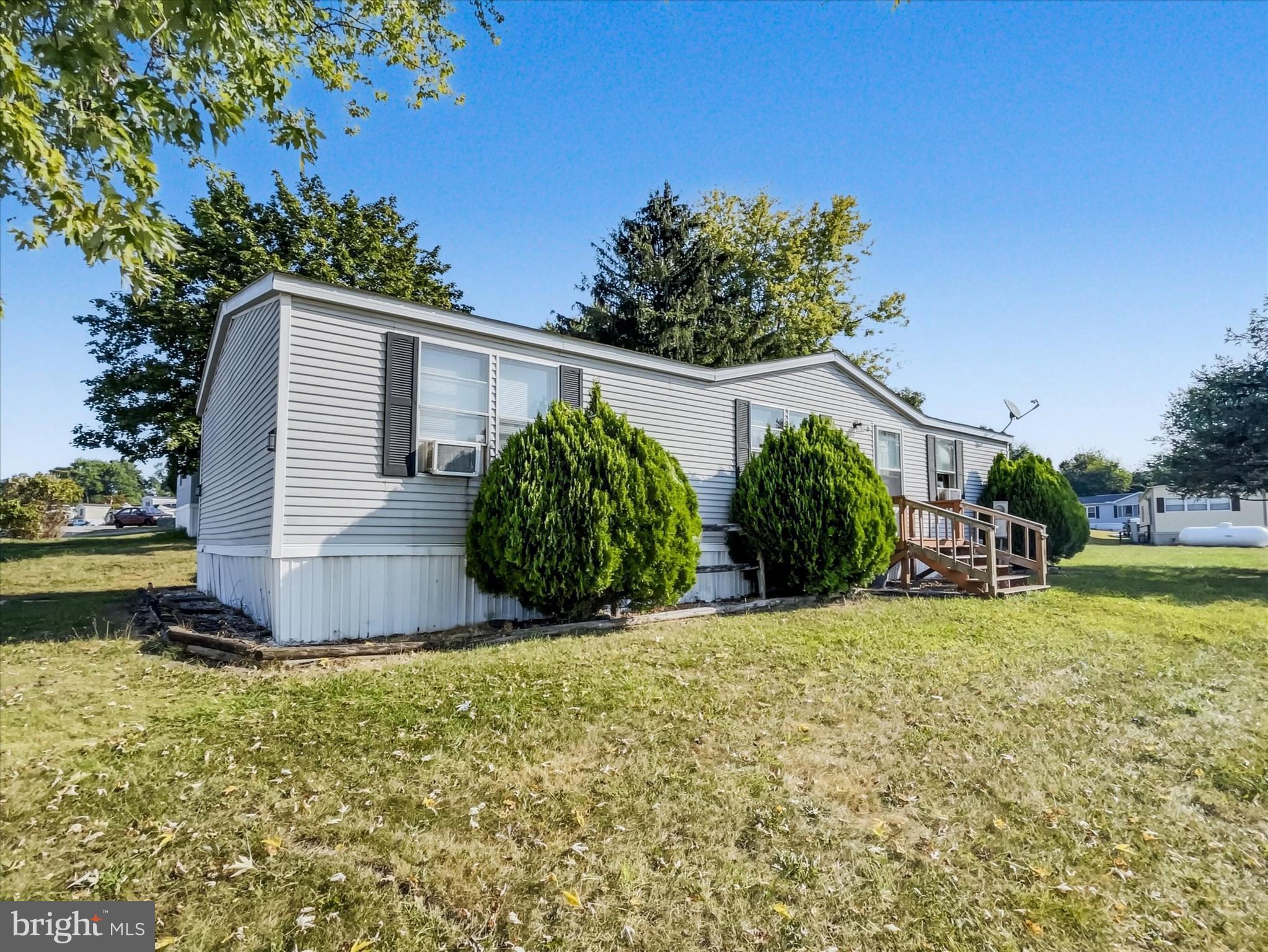 43 B Street York, PA 17408 - Photo 16 of 23 a view of a backyard with plants and a garden