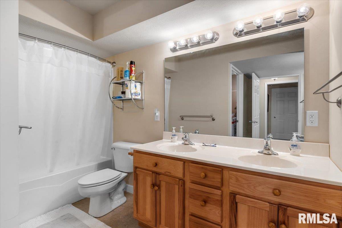 312 Garvey Lane Chatham, IL 62629 - Photo 29 of 34