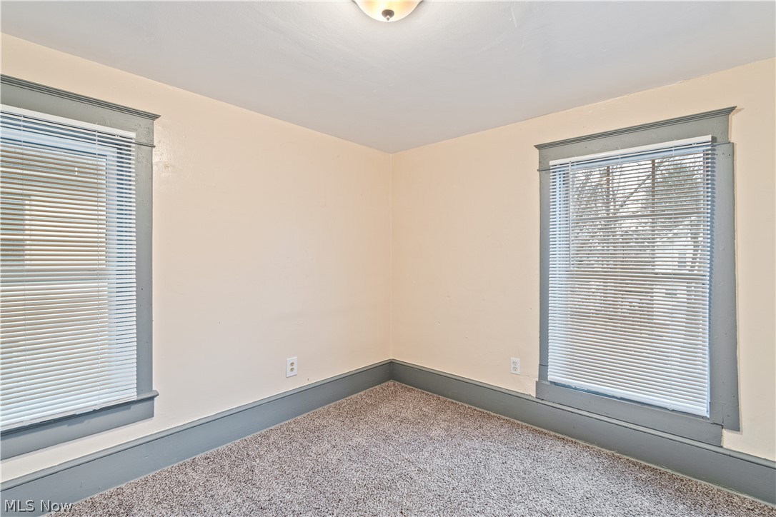 1017 La Croix Avenue Akron, OH 44307 - Photo 15 of 18