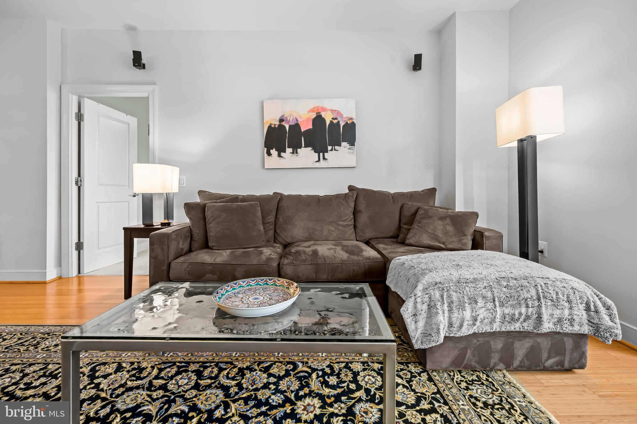 2425 L Street Northwest, Unit 537 Washington, DC 20037 - Photo 13 of 38