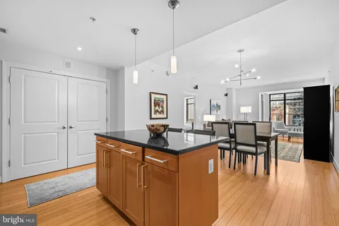 $925,000 | 2425 L Street Northwest, Unit 537, Washington, DC 20037