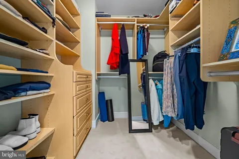 $925,000 | 2425 L Street Northwest, Unit 537, Washington, DC 20037