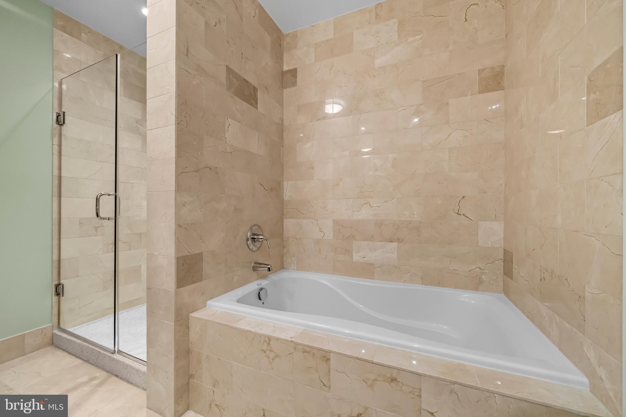 2425 L Street Northwest, Unit 537 Washington, DC 20037 - Photo 28 of 38