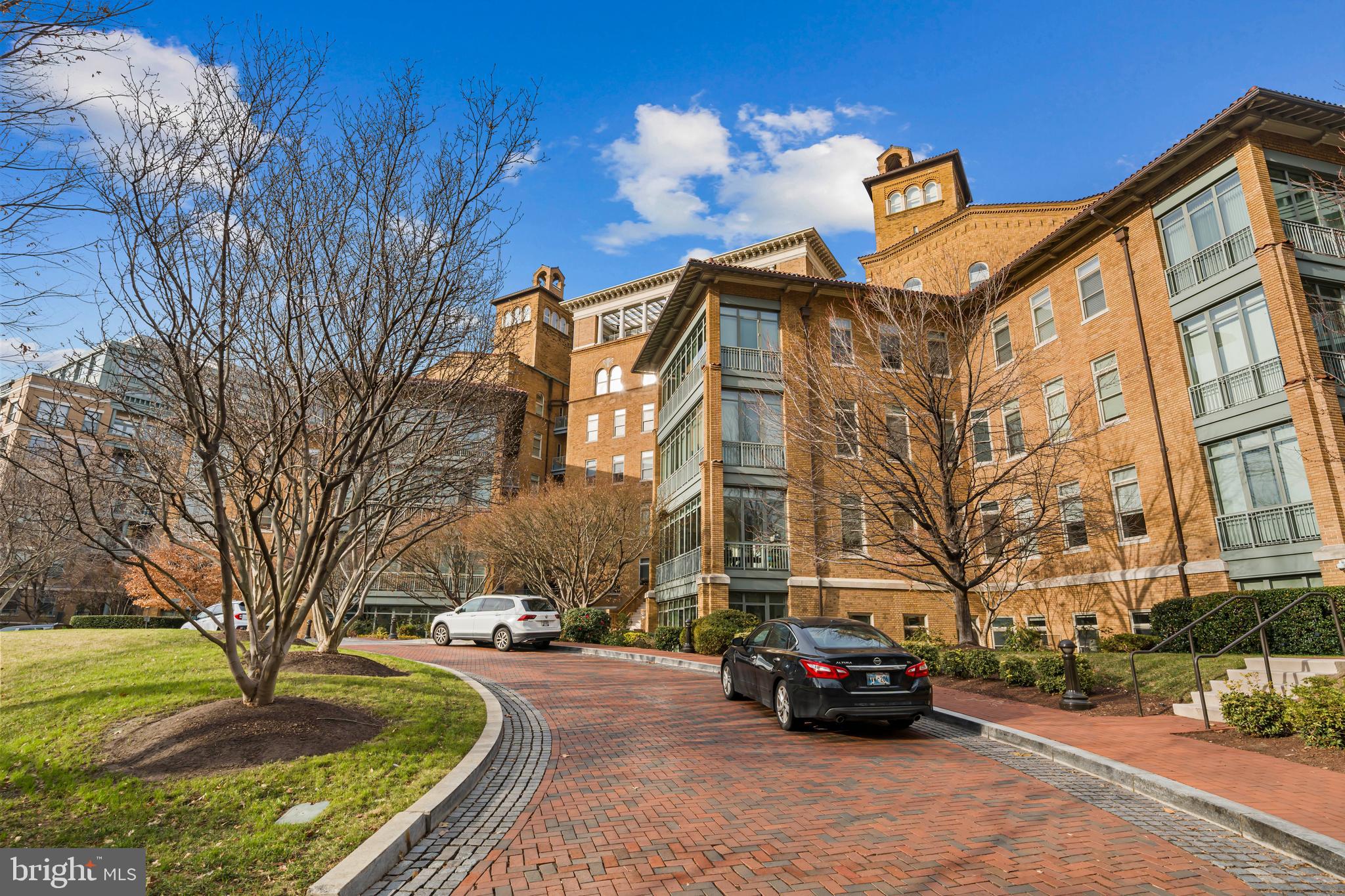 2425 L Street Northwest, Unit 537 Washington, DC 20037 - Photo 37 of 38