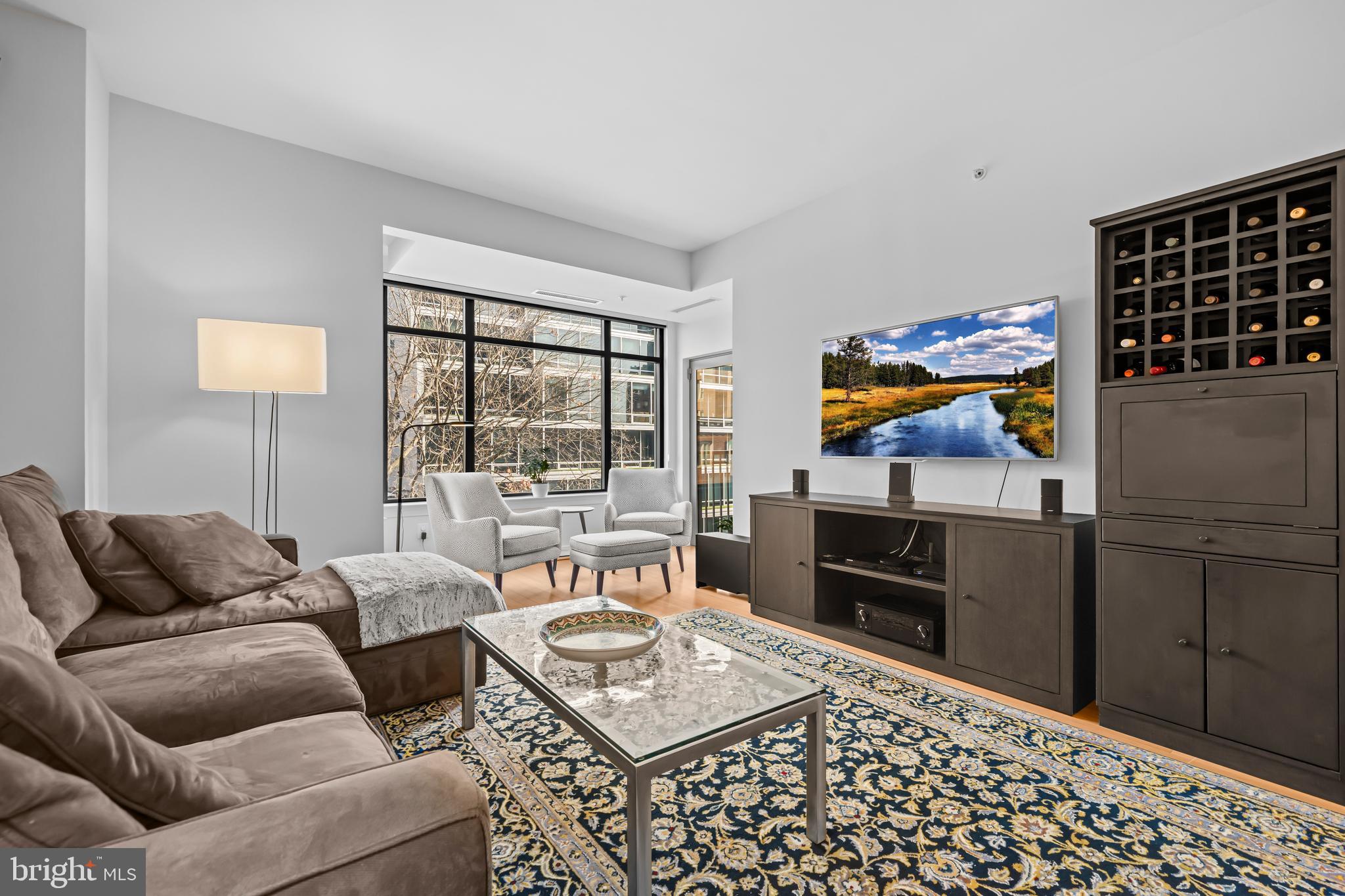 2425 L Street Northwest, Unit 537 Washington, DC 20037 - Photo 6 of 38