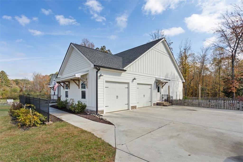 14402 Fincher Road Ball Ground, GA 30107 - Photo 6 of 55