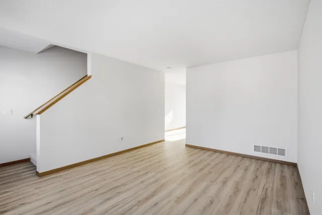 $207,500 | 16169 71st Lane Northeast, Elk River, MN 55330