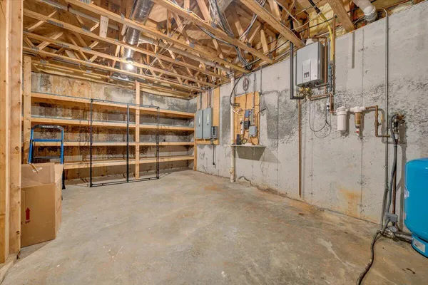 $1,620,000 | 451 Sourwood Drive, Hardy, VA 24101