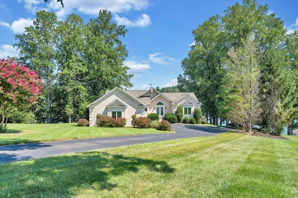 $1,620,000 | 451 Sourwood Drive, Hardy, VA 24101