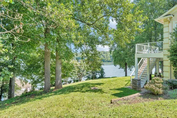 $1,620,000 | 451 Sourwood Drive, Hardy, VA 24101