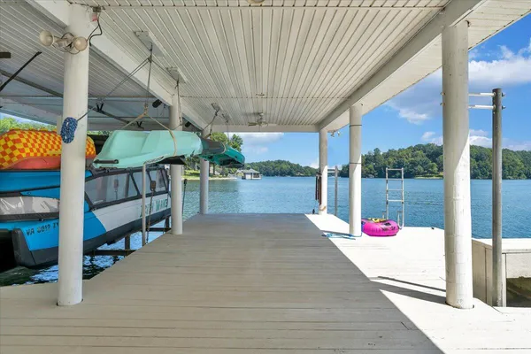 $1,620,000 | 451 Sourwood Drive, Hardy, VA 24101