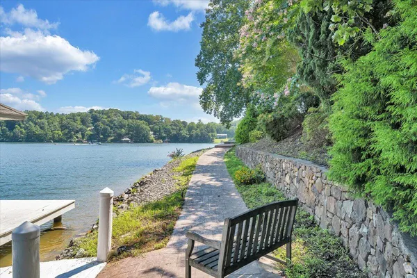 $1,620,000 | 451 Sourwood Drive, Hardy, VA 24101