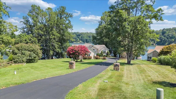 $1,620,000 | 451 Sourwood Drive, Hardy, VA 24101