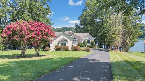 $1,620,000 | 451 Sourwood Drive, Hardy, VA 24101