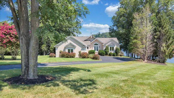 $1,620,000 | 451 Sourwood Drive, Hardy, VA 24101