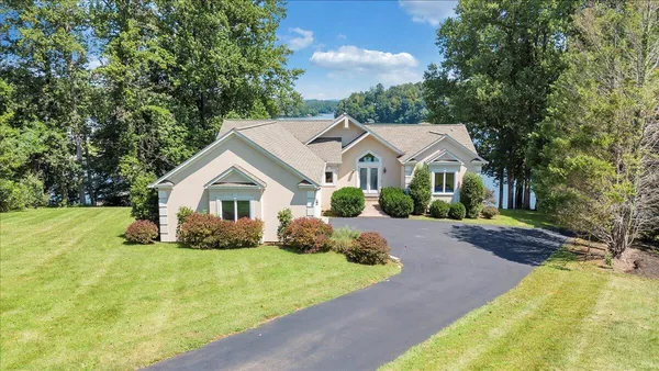 $1,620,000 | 451 Sourwood Drive, Hardy, VA 24101