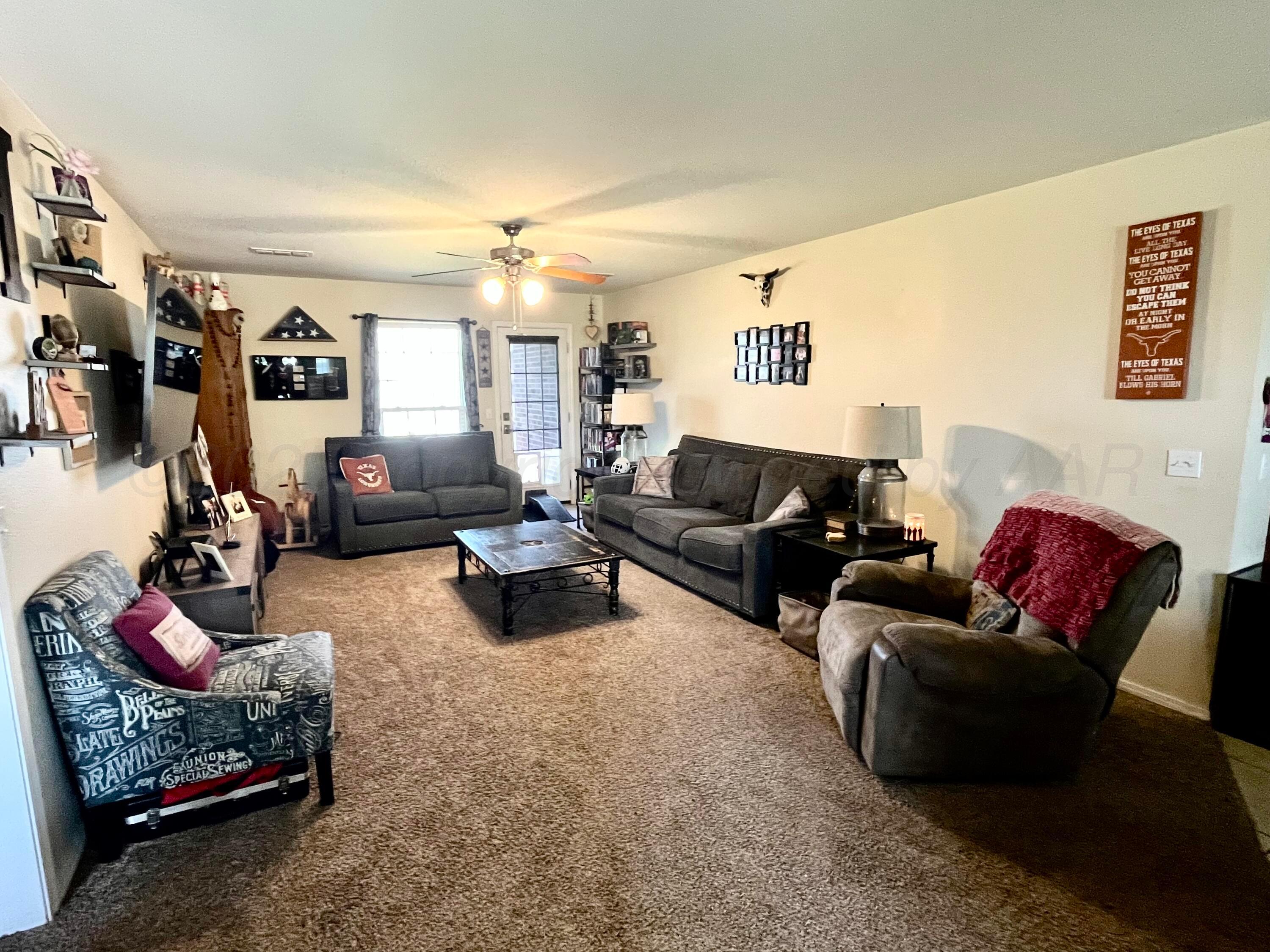 4408 South Williams Street Amarillo, TX 79118 - Photo 4 of 27 IMG_3324