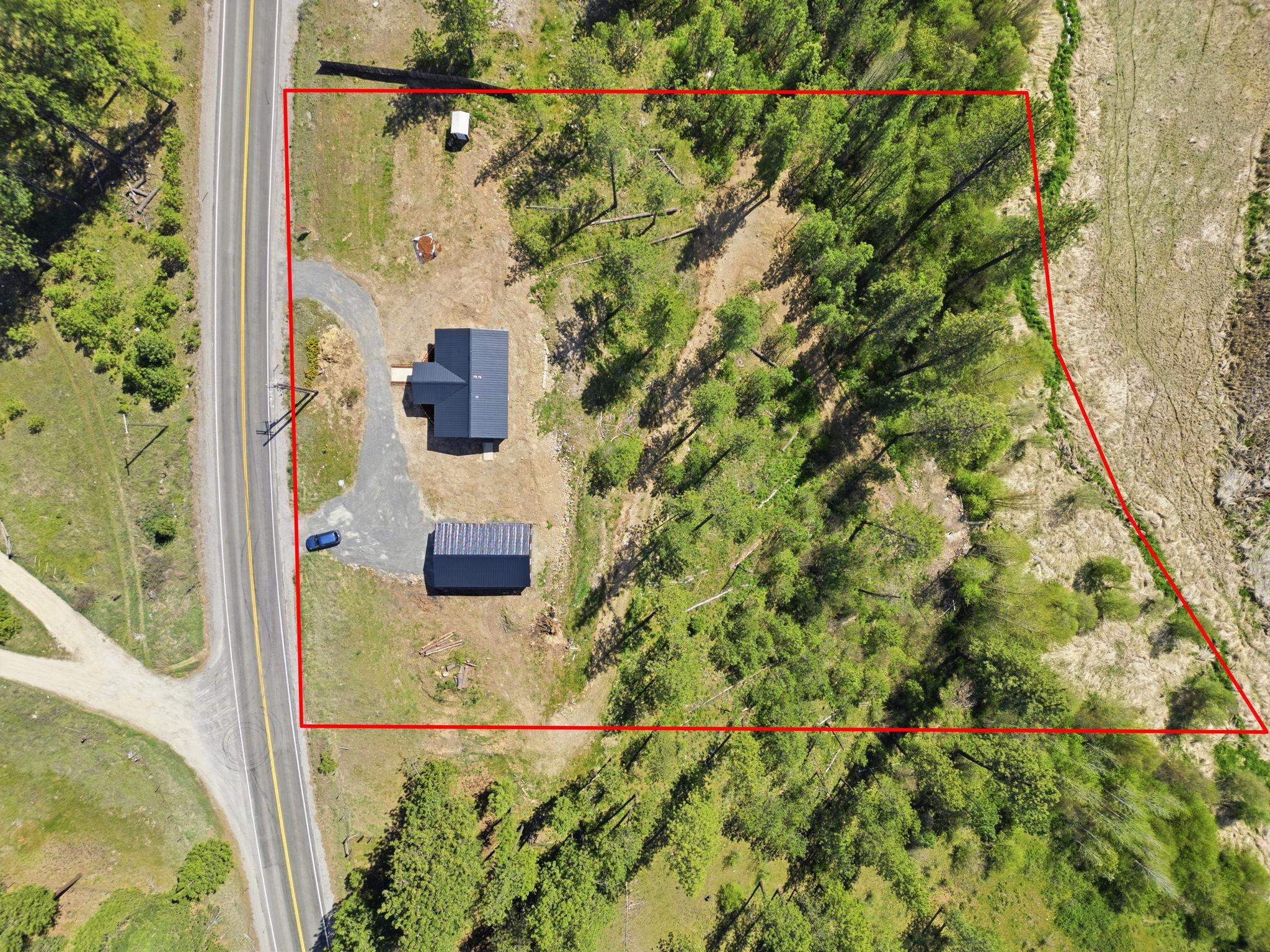 4250 Highway 231 Springdale, WA 99173 - Photo 3 of 36