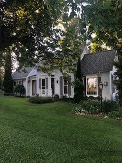 3469 Old Mission Road Traverse City, MI 49686 - Photo 3 of 39 1891317-2.JPG