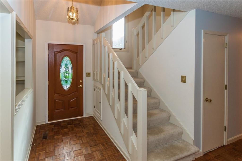 12575 Brompton Road Carmel, IN 46033 - Photo 3 of 27 Gallery Image 3