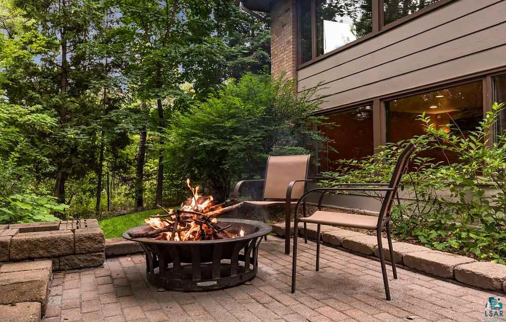 631 Ridgewood Road Duluth, MN 55804 - Photo 3 of 32 Gallery Image 3