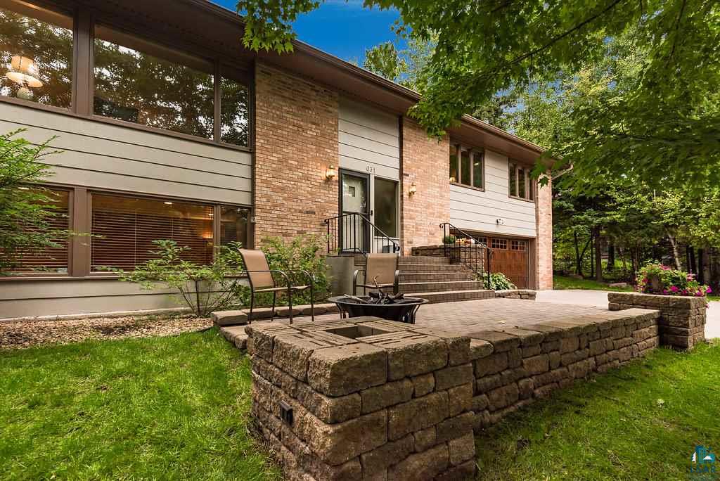 631 Ridgewood Road Duluth, MN 55804 - Photo 4 of 32 Gallery Image 4