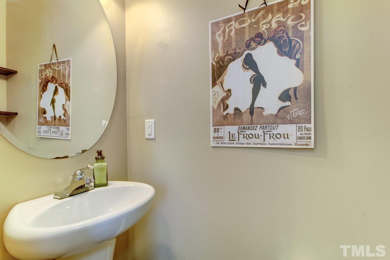321 Gilman Lane, Unit 102 Raleigh, NC 27610 - Photo 14 of 25 Gallery Image 14